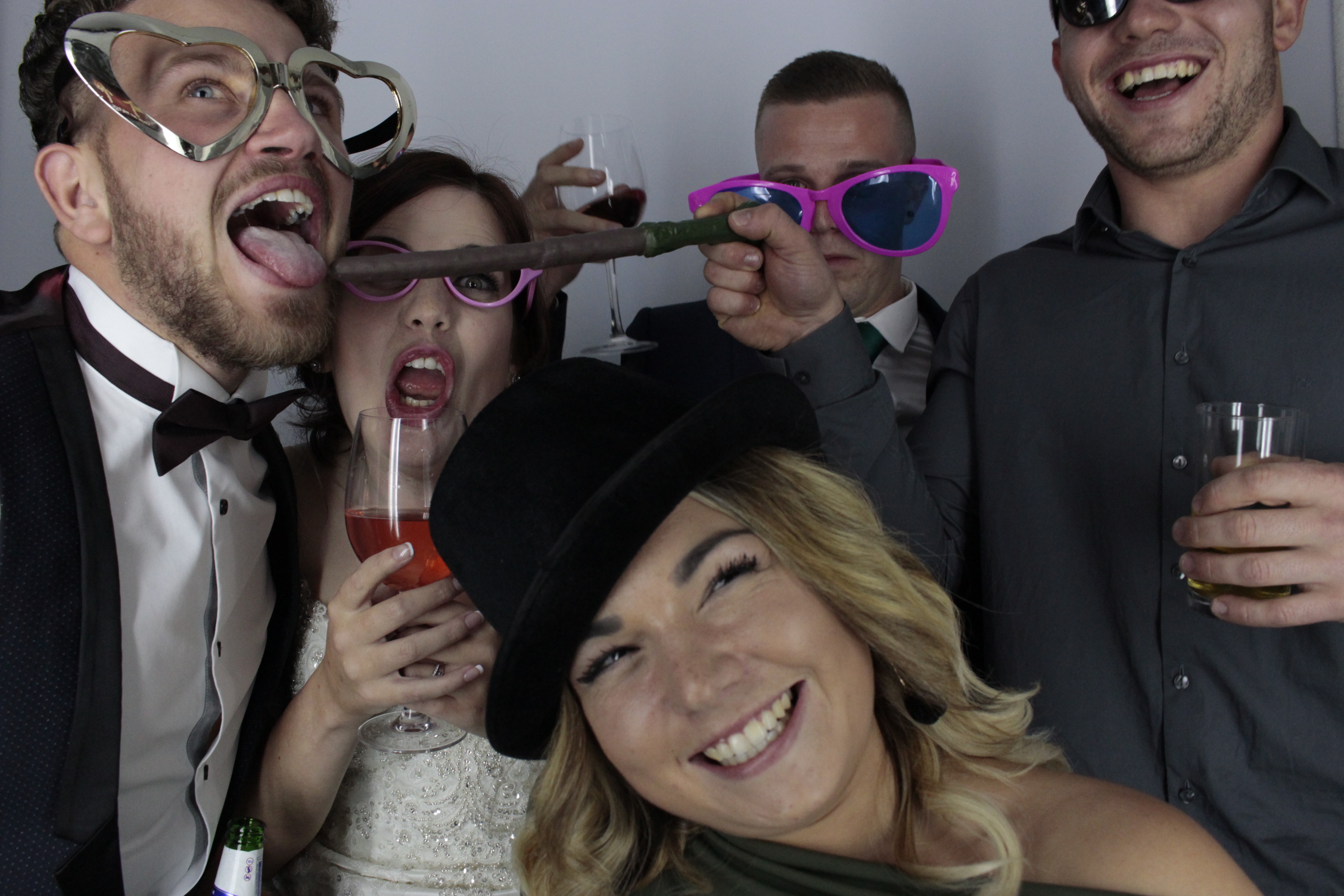 Ben & Kelly's Wedding | View more photos from the event at gallery.myphotoboothexperience.co.uk/u/MyPhotoBoothExperienceLtd/Ben-Kellys-Wedding